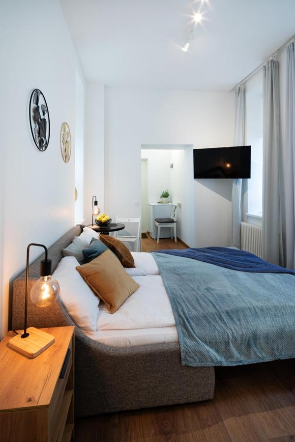Kalnina Street Studio Apartment Riga Eksteriør bilde
